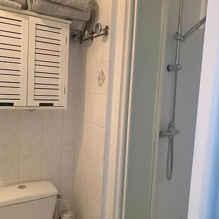 Joli Proche Du Mole Апартаменты