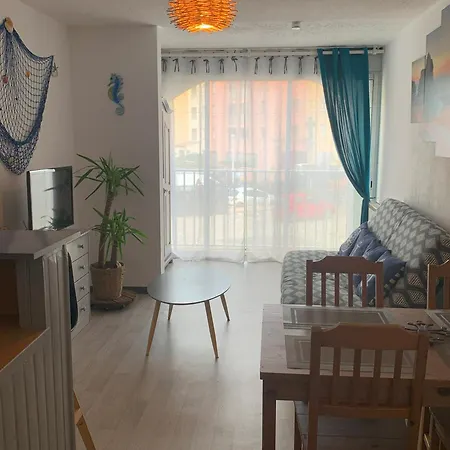 Joli Proche Du Mole Апартаменты *